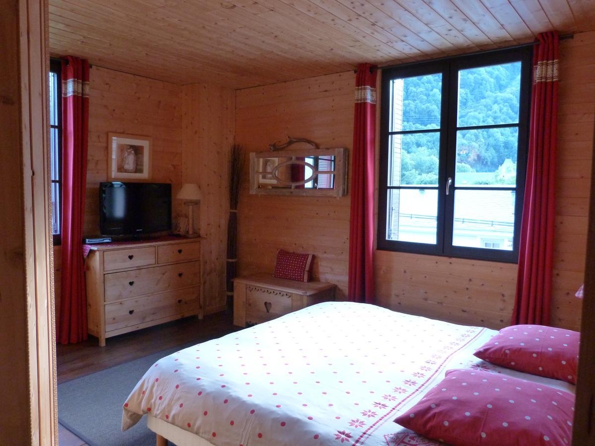 B & B Au Dela Du Temps Saint-Mamet Экстерьер фото